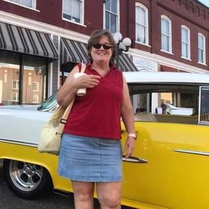 Meet your Posher, Debby